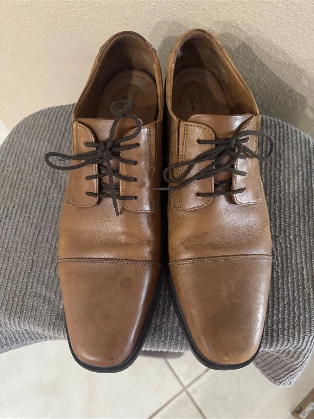 Clarks Brown Leather Lace-Up Oxfords